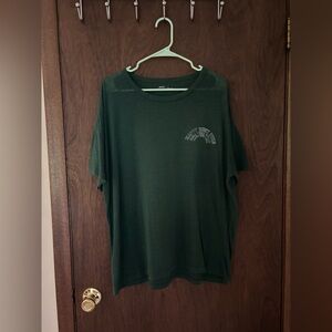 Aerie Women’s Oversized Green Tshirt size large